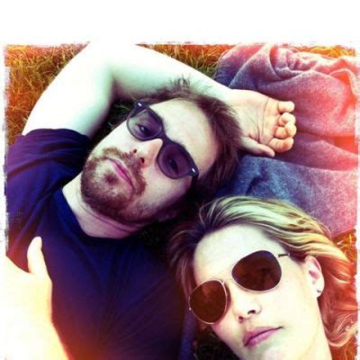 A Look Into Sam Rockwell And Leslie Bibb’s Relationship