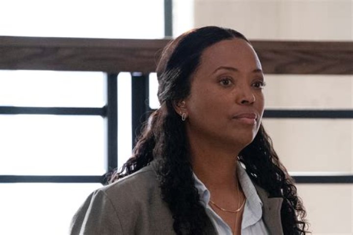Dive Into Aisha Tyler's Net Worth: Uncover Untold Secrets!