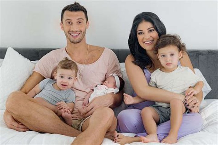 How many kids does Chelsie have?
