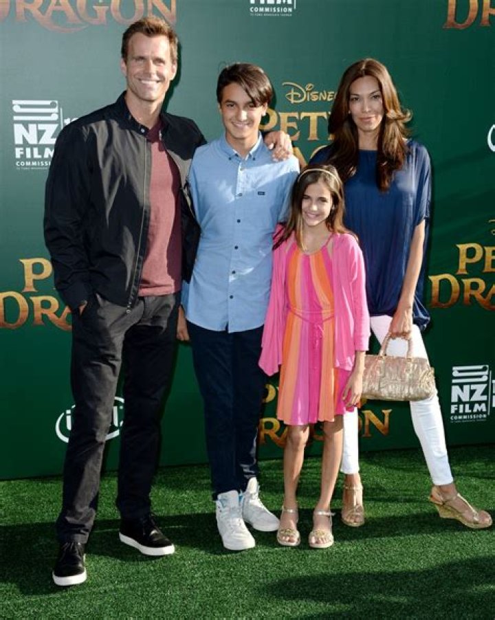 Unveiling Family Ties: Cameron Mathison's Sibling Connections